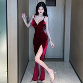 2025 Summer Women's Sexy Temperament V-neck Low cut Velvet sling ceremonial dress Side Split Slim Wrap buttocks Long Dress UR6Y